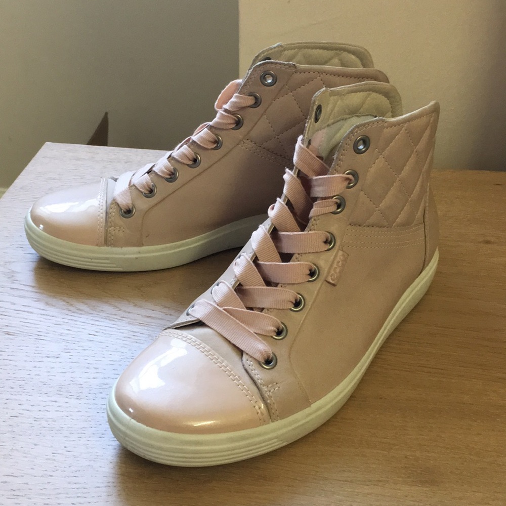 Ecco pink sneakers